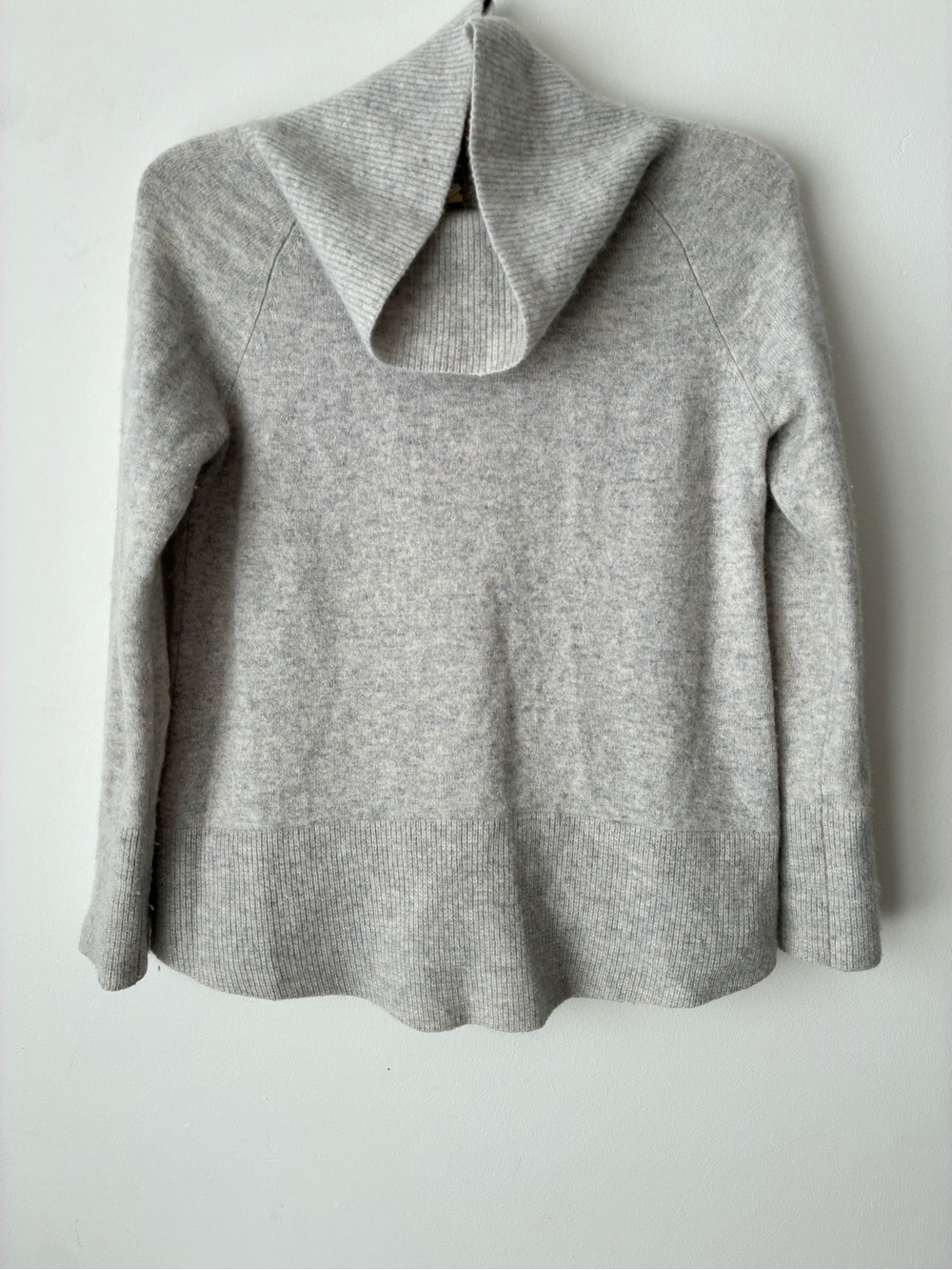 Anthropologie Sweater Women’s Small 100% Cashmere Moth Gray Funnel Neck Cozy